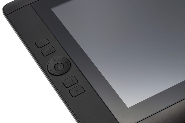Wacom Cintiq 13HD tablet piórkowy tablet graficzny monitor hybryda tabletu i monitora recenzja test praktyczny