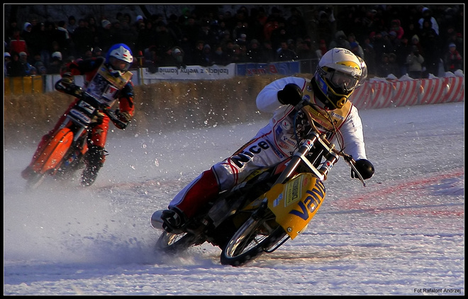 Speedway na lodzie