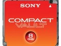 8GB i 2500 fotografii w Sony Compact Vault