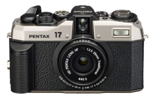 Pentax 17 - owoc renesansu fotografii tradycyjnej